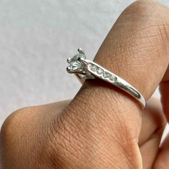 Engagement-look ring, high prong setting - Picture 3 of 5